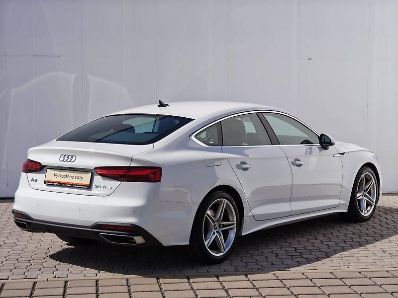 Audi A5 35 ST7 2,0TFSI - fotka 2 z 23