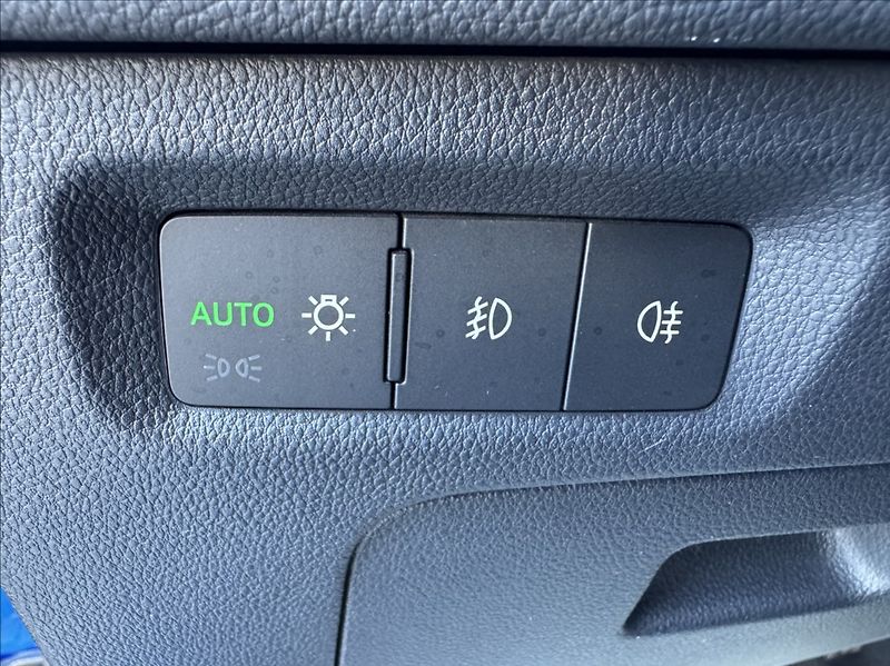 Škoda Octavia 2,0 TDI DPH 1.maj. původ ČR - fotka 23 z 50