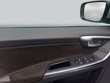 Volvo XC60 T5 AWD Aut. RDesign #TAŽNÉ - náhled 15
