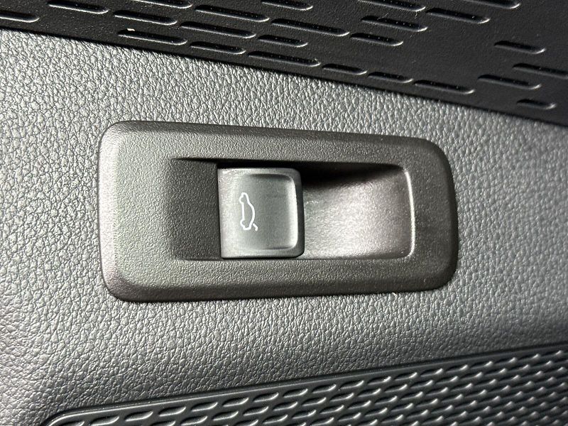 Škoda Octavia (2025) Combi 2.0 TDi DSG Sportline - fotka 12 z 36