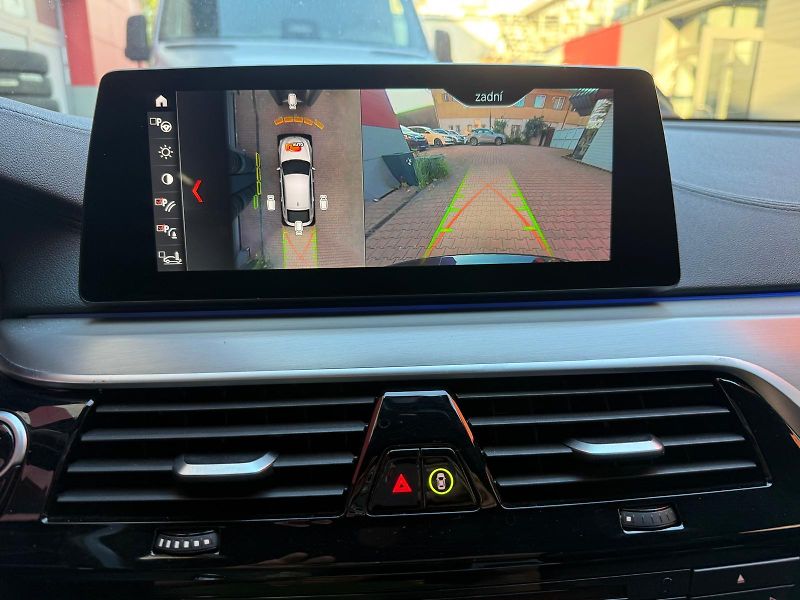 BMW Řada 6 (2019) 640 GT , M Sport - fotka 12 z 19