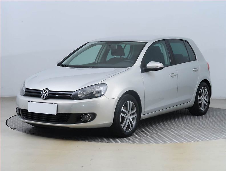 Volkswagen Golf (2011) 1.2 TSI, ČR,1.maj, Serv.kniha - fotka 2 z 15