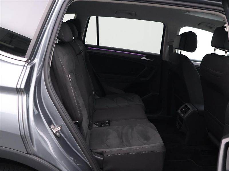 Volkswagen Tiguan 1,5 TSI EVO DSG CZ 1.Maj. DPH - fotka 13 z 32