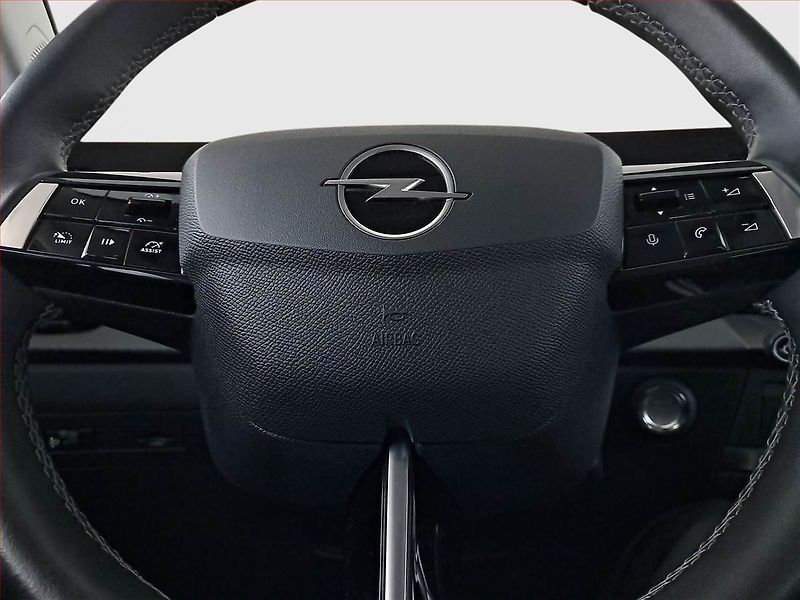 Opel Astra (2024) 1.2 Turbo, ČR,1.maj - fotka 15 z 15