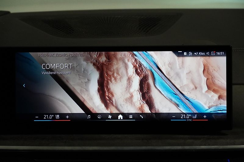 BMW X5 Xdrive30d,360,HUD,ACC,TAŽNÉ - fotka 40 z 41