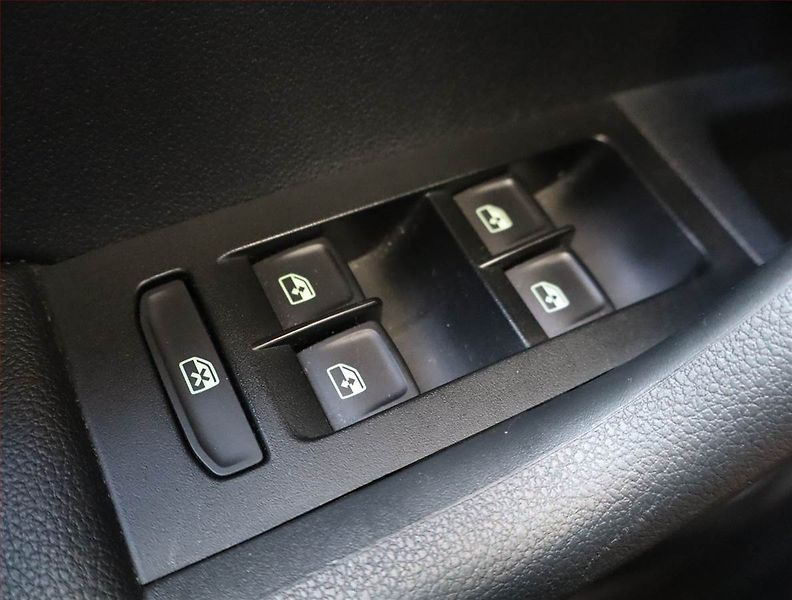 Škoda Octavia (2018) 1.0 TSI, Navi, Tempomat - fotka 21 z 23
