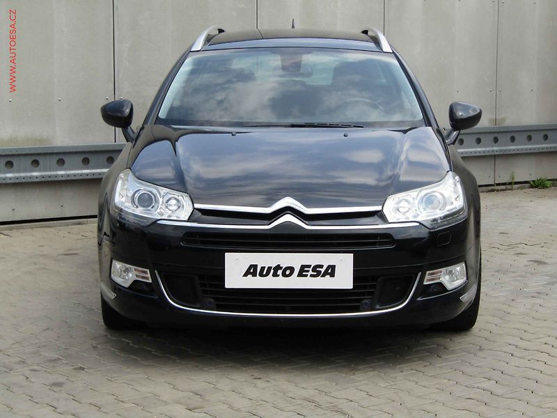 Citroën C5 (2016) 2.0 HDi, AT, bixen, kamera - fotka 2 z 17