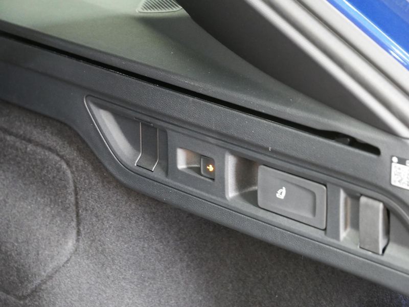 Volkswagen Passat - fotka 23 z 25