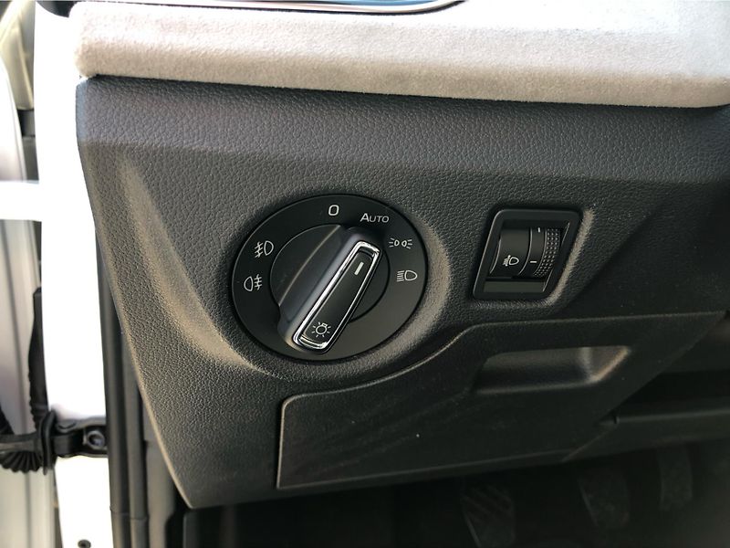 Škoda Scala 1,0 TSI - fotka 16 z 28
