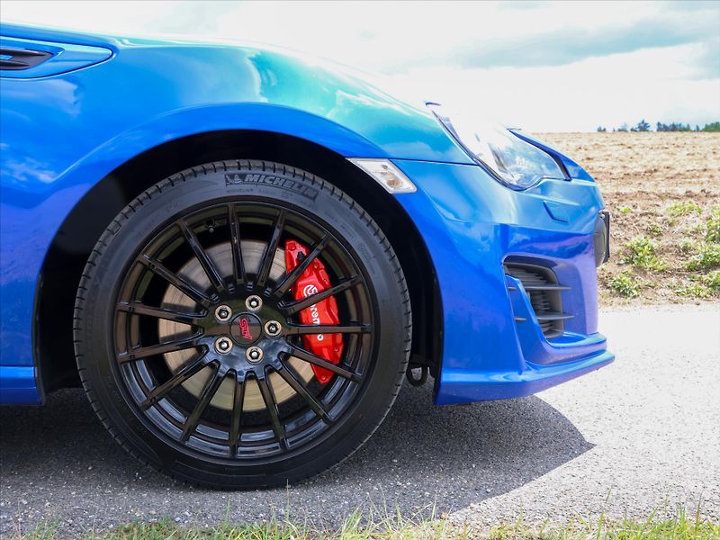 Subaru BRZ 2,0 147kW Final Edition 26/43 - fotka 32 z 42