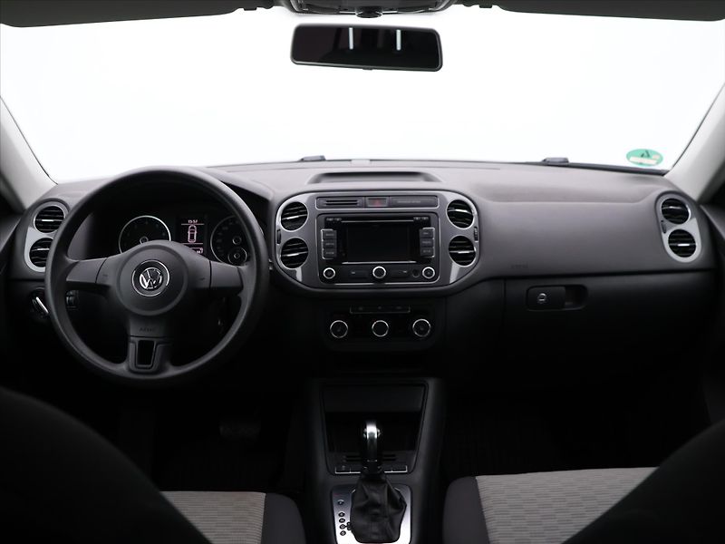 Volkswagen Tiguan 2,0 TSI DSG 4Motion Panorama - fotka 23 z 31