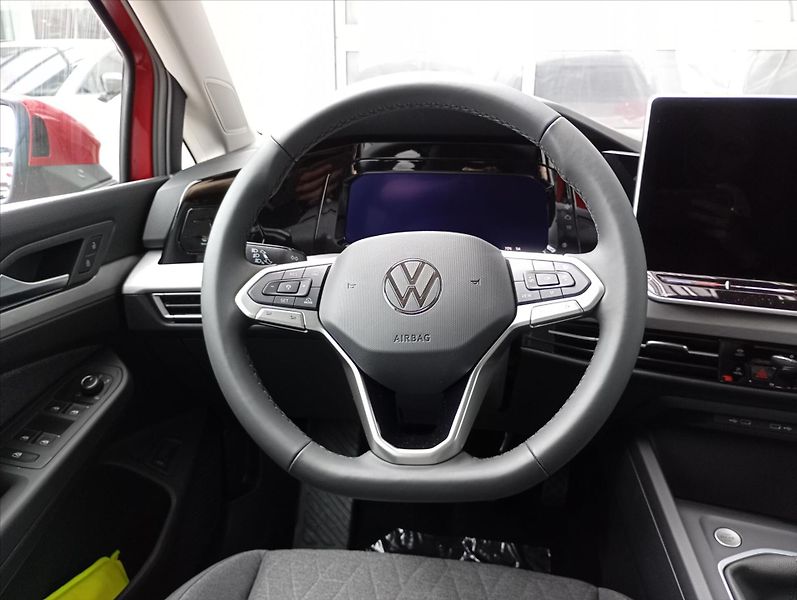 Volkswagen Golf Variant (2026) 1,5 TSI 85kW 6G  People - fotka 16 z 20