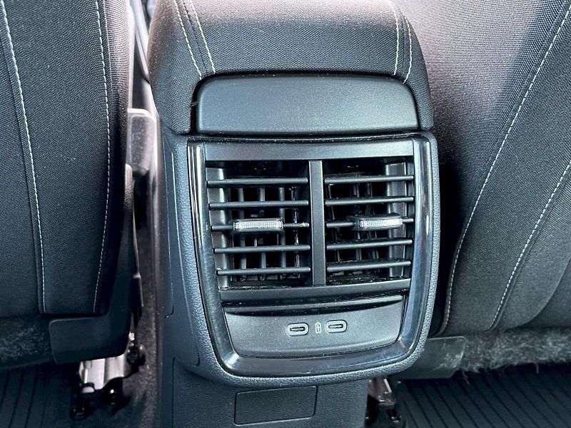 Škoda Kamiq (2026) 1.0 TSI 85 kW DSG Monte Carlo - fotka 26 z 34