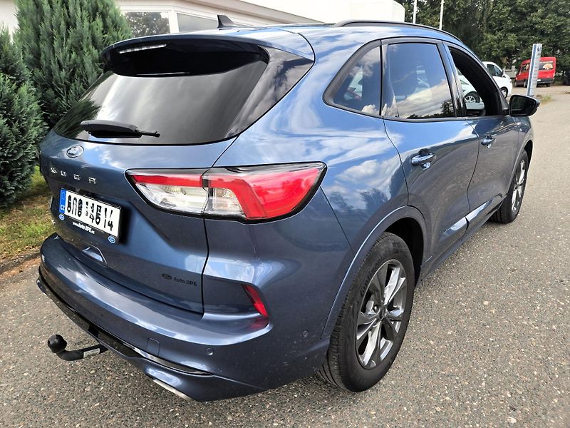 Ford Kuga (2023) ST-LINE X - 2,0 nafta 140kw/19 - fotka 26 z 29
