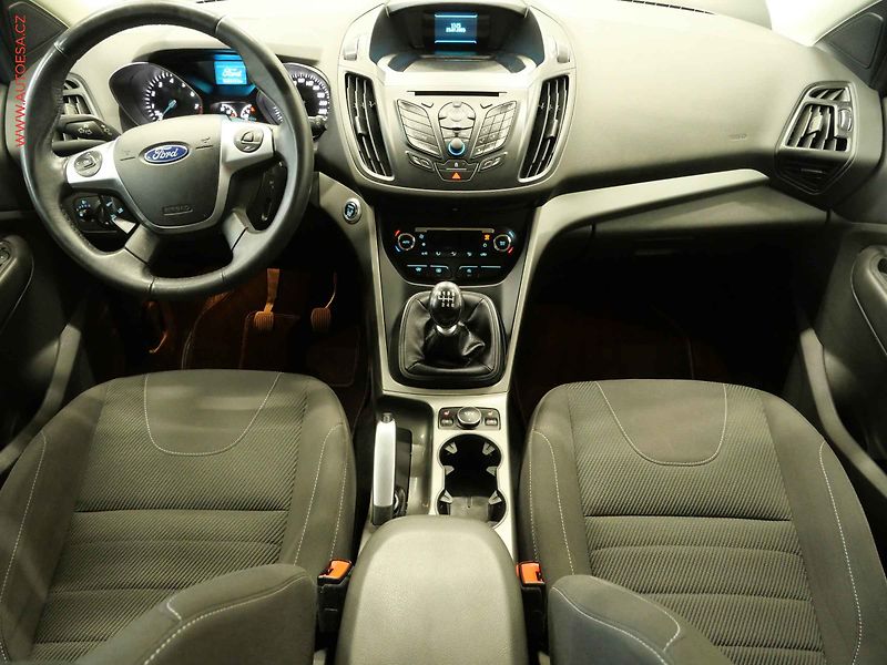 Ford Kuga (2015) 1.5EB, AC, temp - fotka 8 z 23