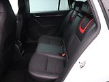 Škoda Octavia 2,0 TDI RS 135kW DSG Challenge - náhled 15
