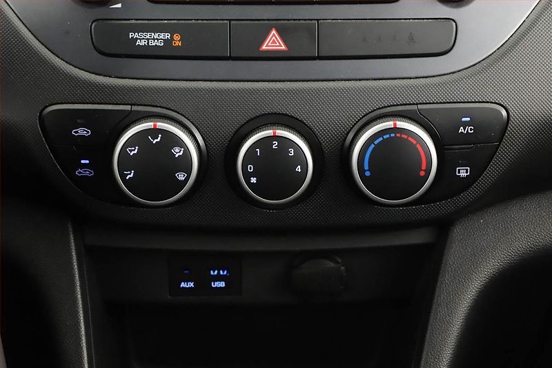Hyundai i10 (2018) 1.0 - fotka 12 z 13