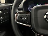 Volvo XC40 B3 DARK PLUS AUT CZ 1. maj. - náhled 24