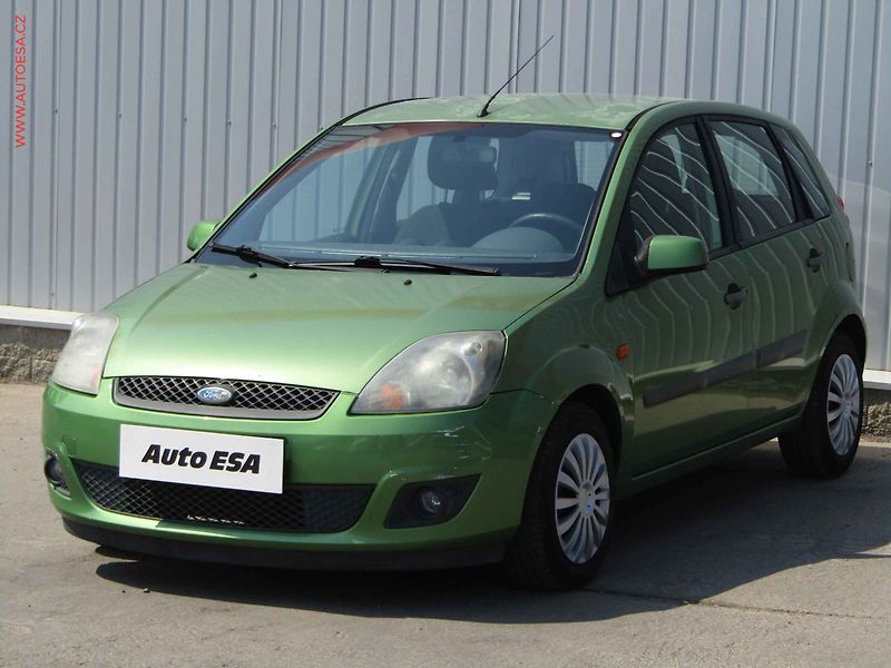 Ford Fiesta (2006) 1.25i, AC - fotka 3 z 14