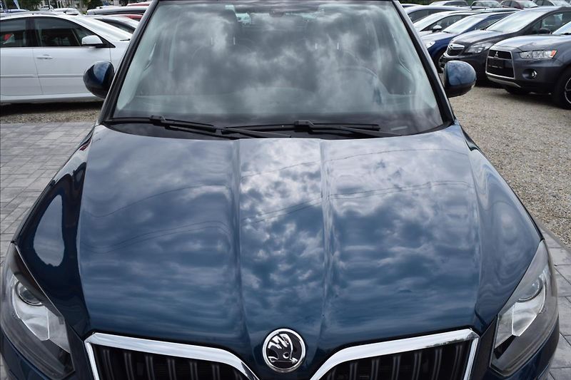Škoda Yeti 1,4 TSI 92KW DSG XENONY VÝHŘEV - fotka 3 z 51
