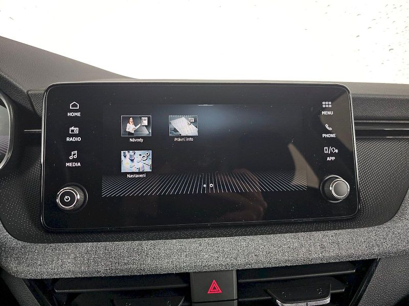 Škoda Kamiq (2025) 1.0TSi 85kW SELECTION - fotka 25 z 33