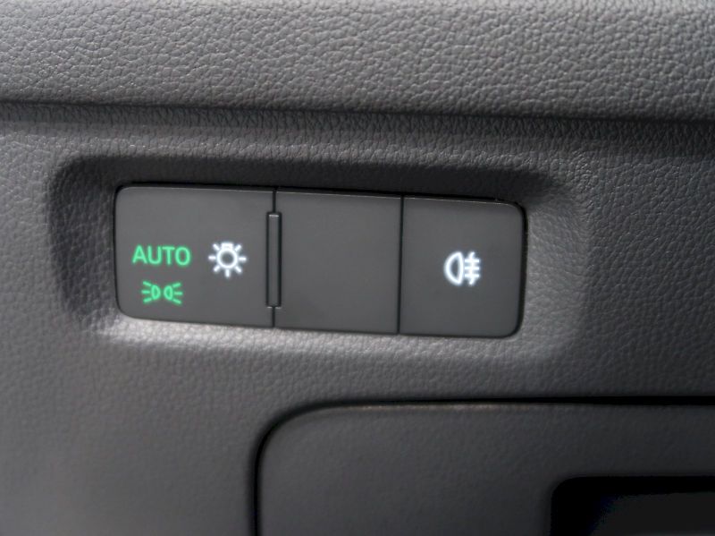 Škoda Octavia (2024) TOP SELECTION 1.5TSI 110KW - fotka 17 z 40