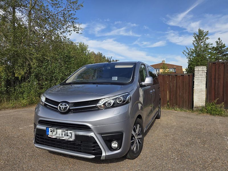 Toyota ProAce Verso (2021) 2.0D-4D 180 8A/T L1 - fotografie inzerátu