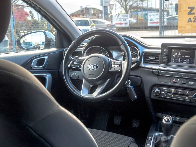 Kia Ceed (2019) ČR 1.6D 85KW - fotka 12 z 47