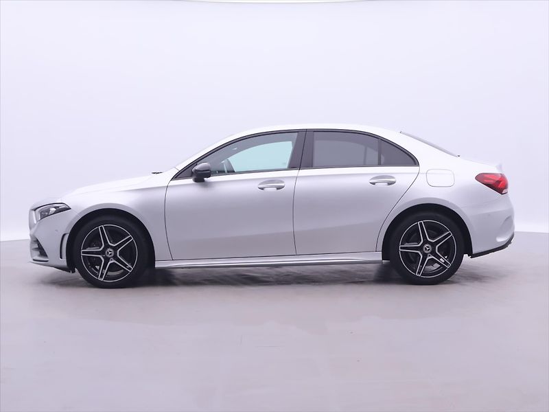 Mercedes-Benz Třídy A 1,3 A 250 e DCT 118kW CZ - fotka 4 z 34