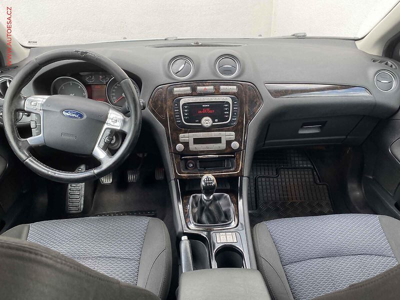 Ford Mondeo (2009) 2.0TDCi - fotka 8 z 13