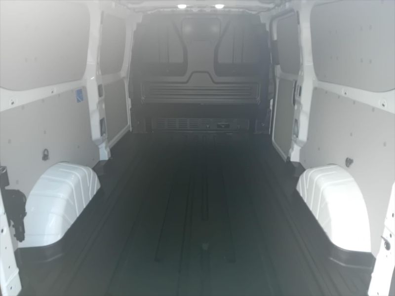 Ford Transit Custom (2026) 2,0 EcoBlue 100kW/136k  Trend - fotka 15 z 17