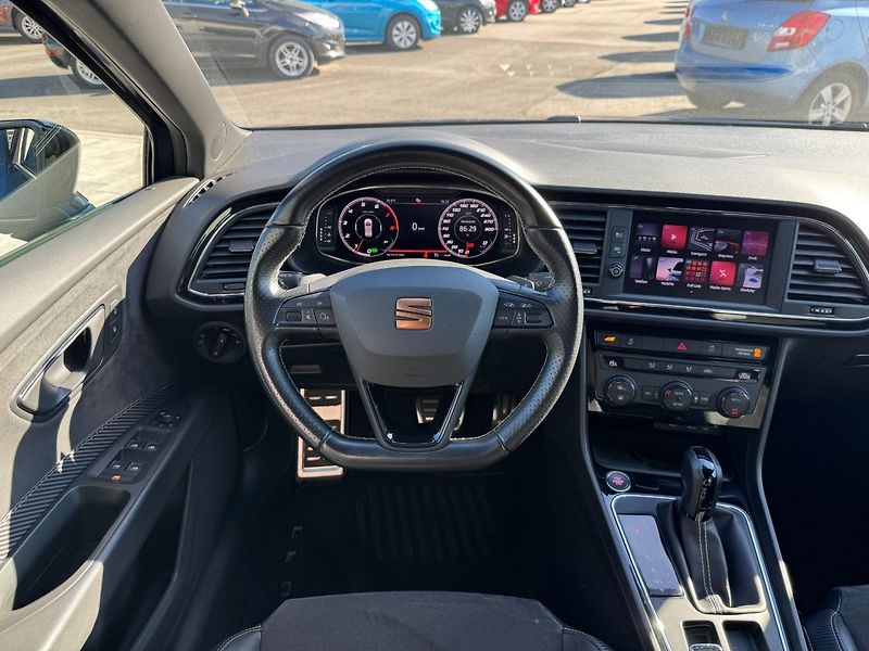 Seat Leon (2020) Cupra 2.0 TSI DSG 213kW - fotka 14 z 41