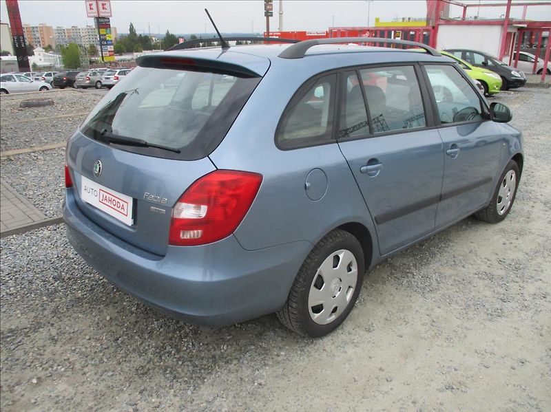 Škoda Fabia 1,2 TSI, digiklima,serviska, - fotka 5 z 30