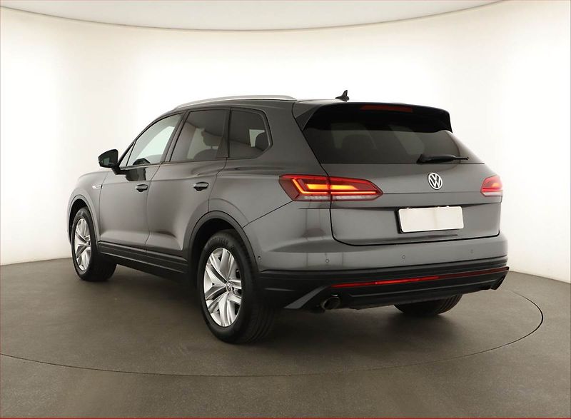 Volkswagen Touareg (2020) 3.0 TDI - fotka 4 z 18