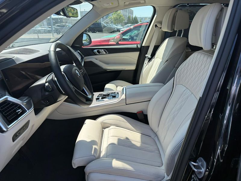 BMW X5 (2025) 30d INDIVIDUAL 22