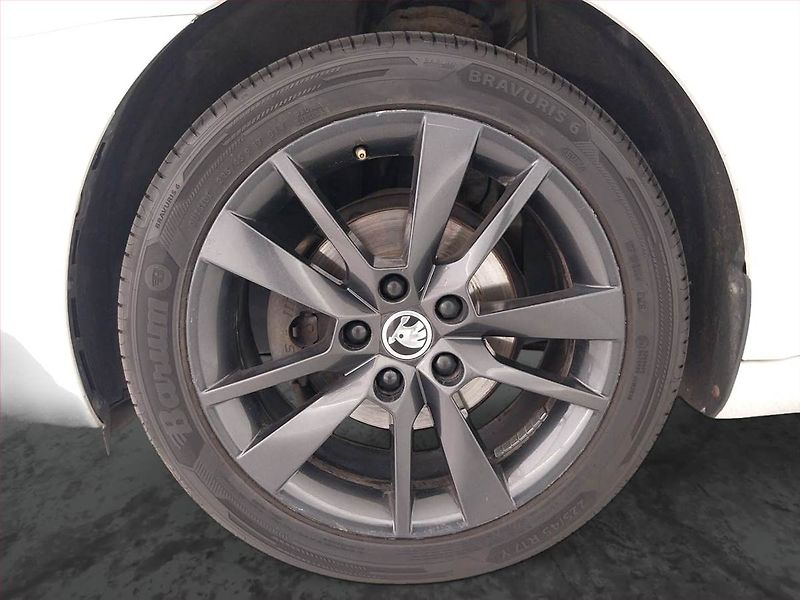 Škoda Octavia (2019) Style 1.6 TDI, Serv.kniha - fotka 15 z 24