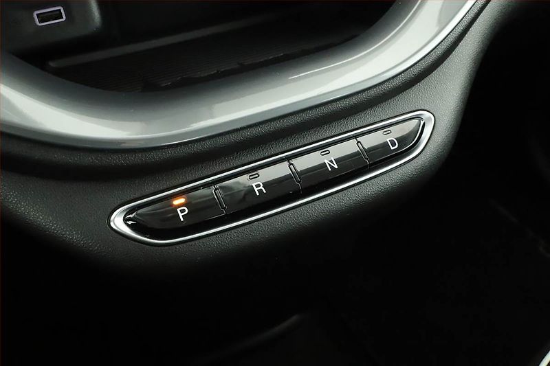 Fiat 500e (2023) 42 kWh, SoH 94%, Automat - fotka 10 z 19