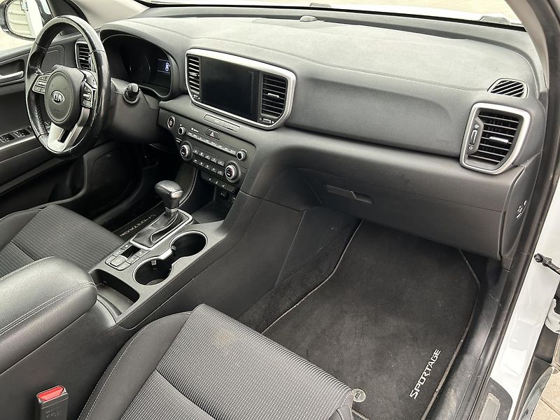 Kia Sportage 2.0 CRDi 4x4 PREMIUM (2019) - fotka 25 z 27