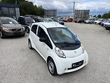 Peugeot iOn (2012) Elektro 16kwh 35kw  - náhled 9