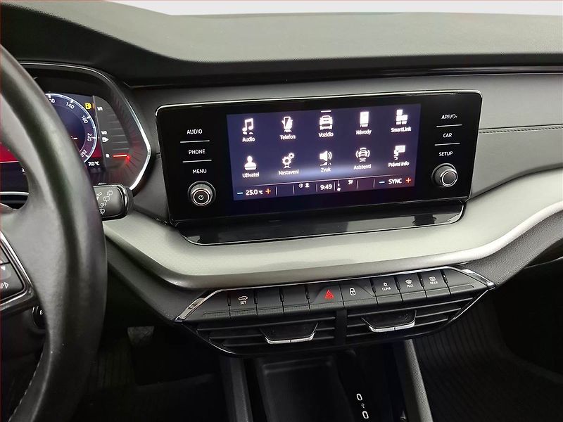 Škoda Octavia (2021) 2.0 TDI, Tempomat - fotka 12 z 17
