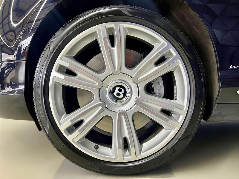 Bentley Continental GT V12 434 KW BREITLING - fotka 9 z 27