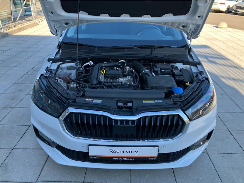 Škoda Fabia 1.0 TSi 70 kW TOP SELECTION - fotka 29 z 30