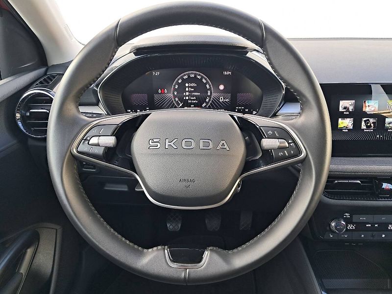 Škoda Fabia (2025) IV 130 let SELECTION 1.0 TSI / - fotka 6 z 25