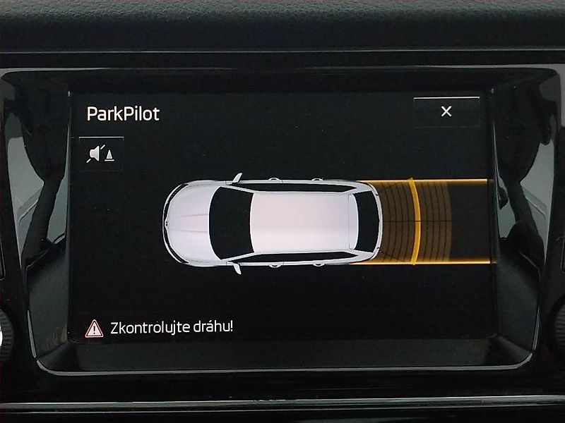 Škoda Fabia (2016) Ambition Plus 1.4 TDI, Navi - fotka 21 z 21
