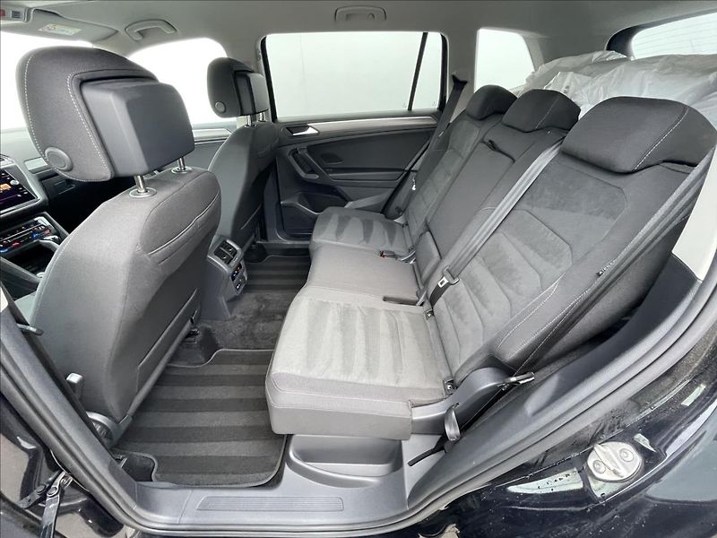 Volkswagen Tiguan Allspace 1,5 TSI DSG Elegance LED+ACC - fotka 15 z 23
