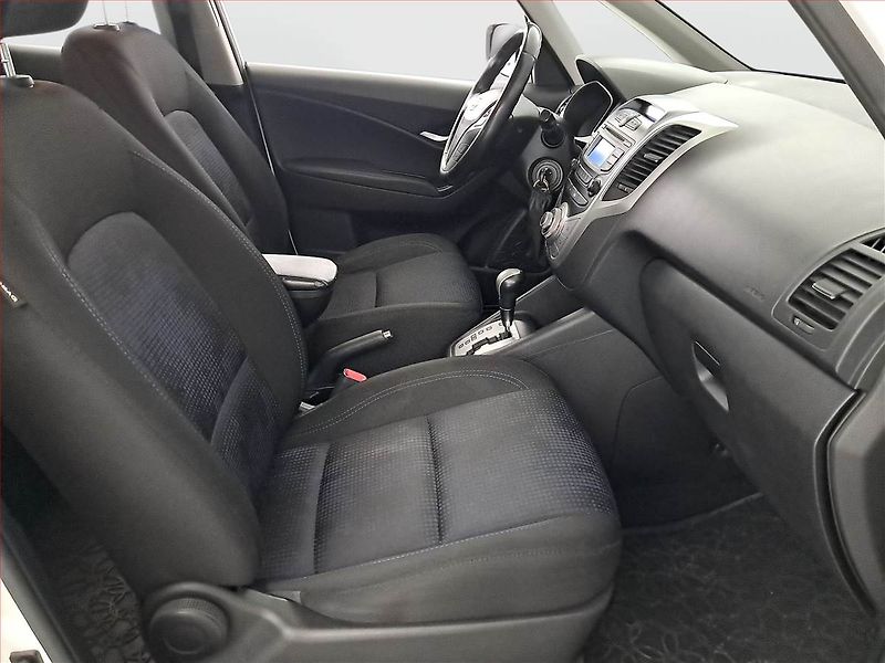 Hyundai ix20 (2014) 1.6 CVVT, LPG, Automat - fotka 9 z 17