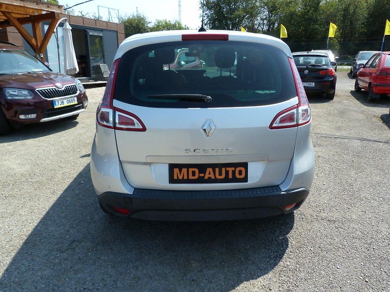 Renault Scénic 1.5 dci - fotka 6 z 19