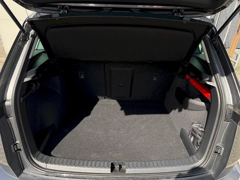 Škoda Karoq (2025) 1.5 TSI 110 kW Selection - fotka 24 z 24