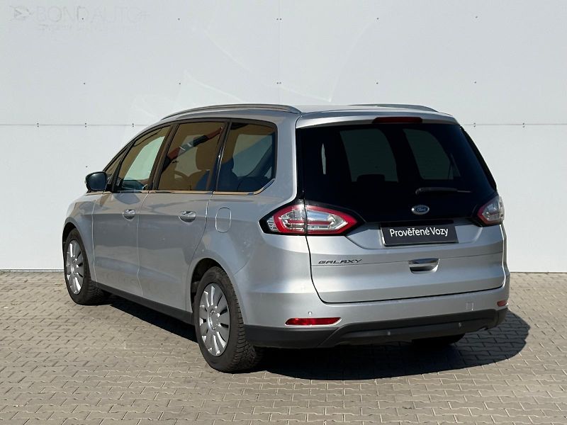 Ford Galaxy 2,0 TDCi 110kW Titanium AT - fotka 7 z 29