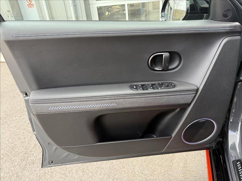 Hyundai Ioniq 5 Power 84kWh 4x4  N Everyday PN - fotka 9 z 22